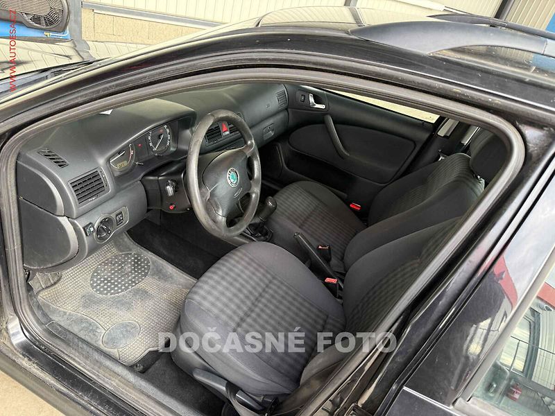 Škoda Octavia (2008) 1.6 MPi LPG - fotka 3 z 3