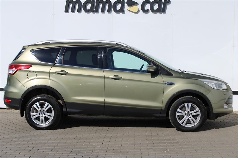 Ford Kuga 2.0TDCi TITANIUM 4X4 PANORAMA - fotka 8 z 24