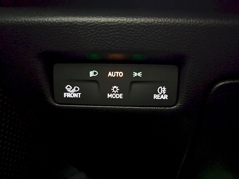 Škoda Superb (2024) 2.0TSI 195kW 4x4 DSG LAURIN A - fotka 20 z 30