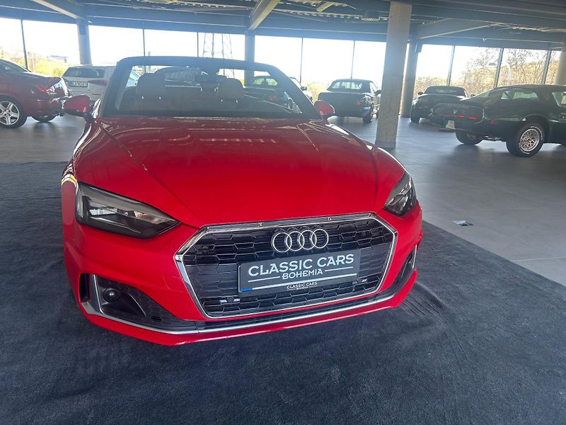 Audi A5 (2022) Cabriolet 2.0 TDI S-tronic - fotka 18 z 27