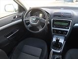 Škoda Octavia (2009) Ambiente 1.9 TDI, Serv.kniha - náhled 7