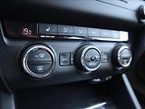 Škoda Octavia 2,0 RS TDi Nové Rozvody, Brzdy - náhled 22