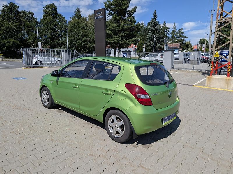 Hyundai i20 57 kW, KLIMA, NOVÁ STK - fotka 5 z 16