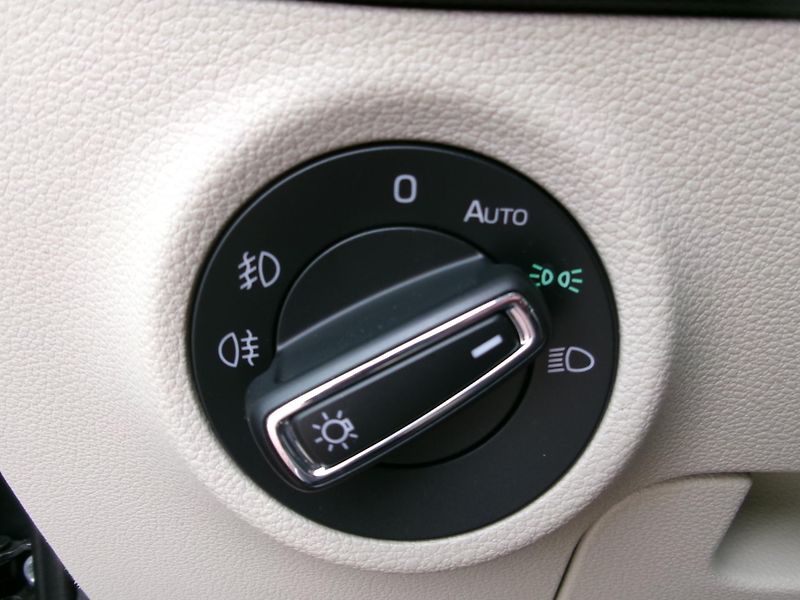 Škoda Kodiaq (2018) 2,0TSI 4x4 DSG NAVI ALU ČR - fotka 42 z 55