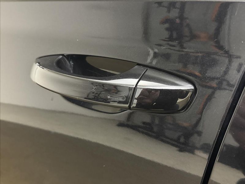 Škoda Superb 2,0 TDi 110kW L&K DPH ACC DCC - fotka 36 z 56