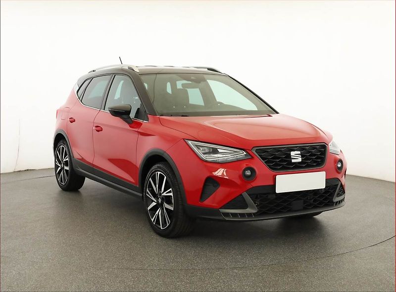 Seat Arona (2022) FR 1.5 TSI - fotka 1 z 21