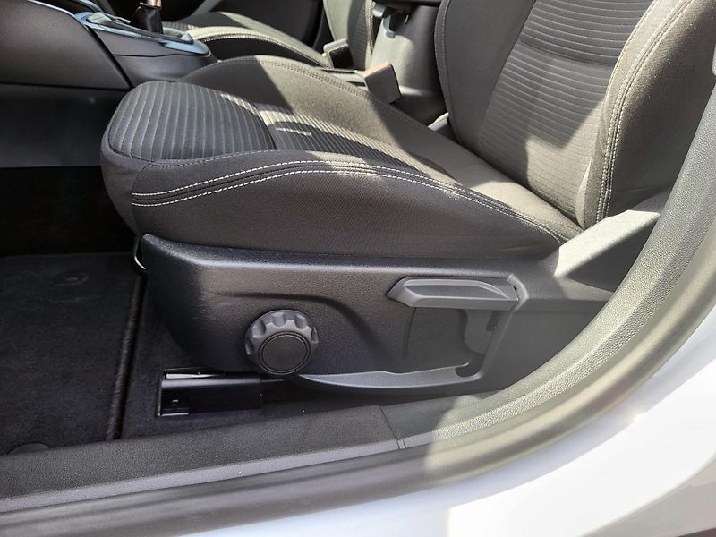 Ford Focus 1.0 EcoBoost mHEV 114kW TITAN. - fotka 29 z 50