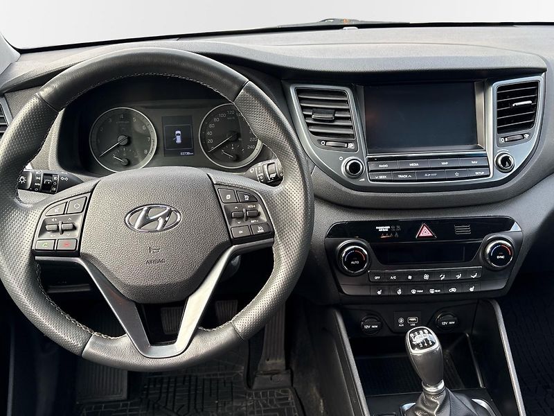 Hyundai Tucson (2018) 1.6 T-GDI 130kW 4x4 - fotka 5 z 22