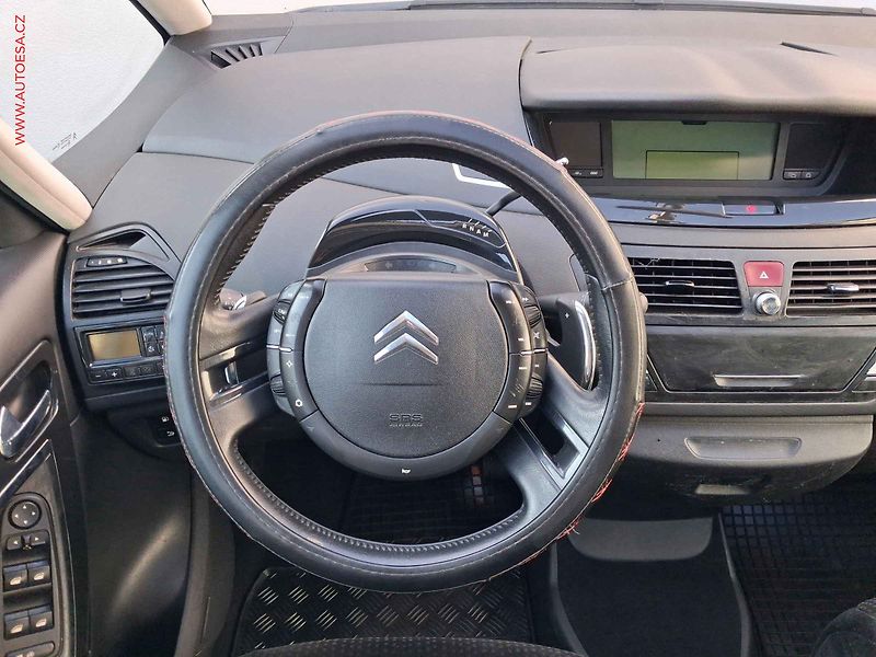 Citroën C4 Picasso (2007) 2.0 HDi, AT, bixen, park - fotka 11 z 16