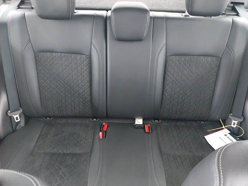 Suzuki Vitara (2019) 1.4 BoosterJet, 4X4 - fotka 10 z 20