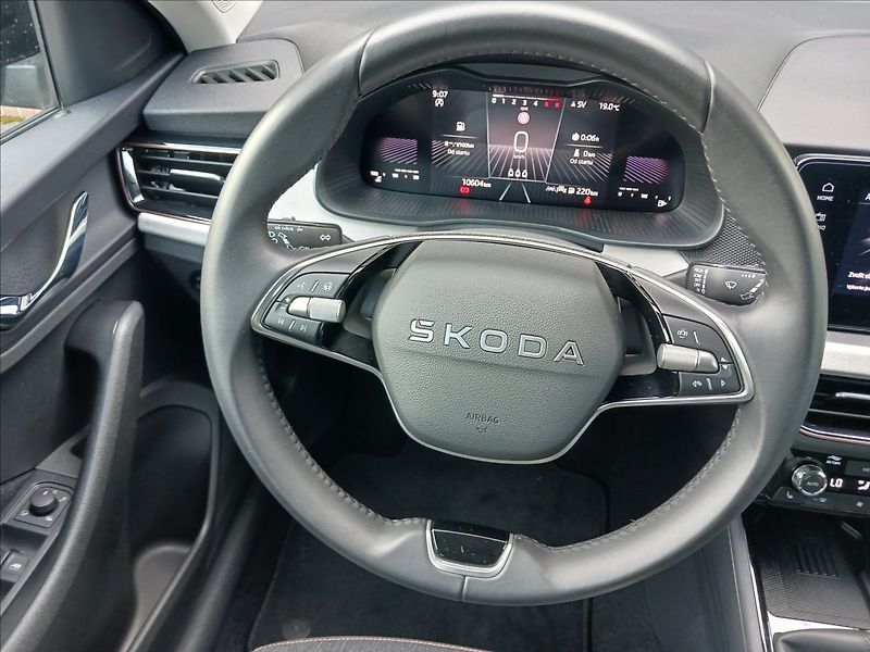 Škoda Scala 1,0 TSI 85Kw TOP SELECTION - fotka 20 z 29