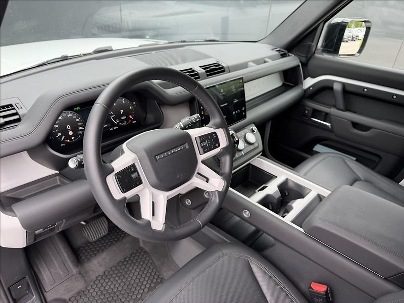 Land Rover Defender 3,0 110 D200 MHEV S ZÁRUKA - fotka 10 z 39