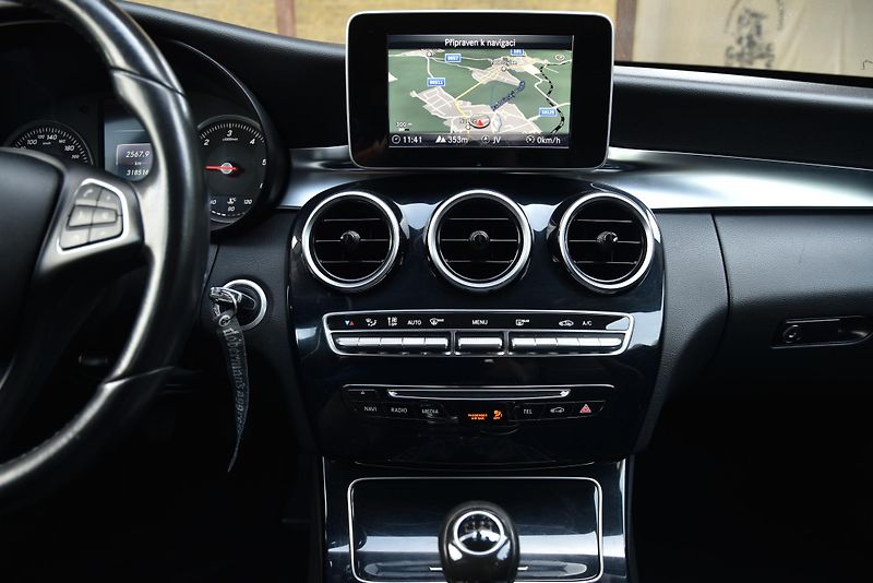 Mercedes-Benz Třídy C 180 CDi,KŮŽE,TEMP,NAVI,KLIMA - fotka 20 z 48