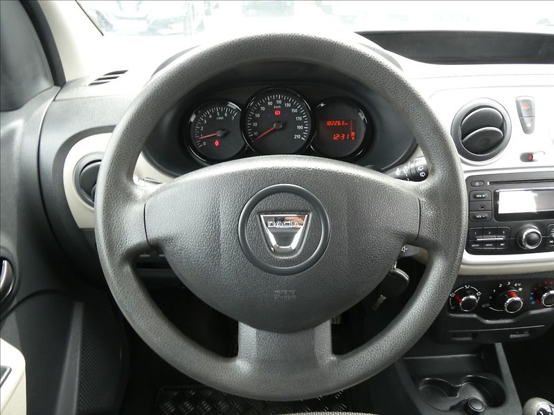 Dacia Dokker 1,6 i 16V 1.MAJITEL, SERVISKA - fotka 30 z 45