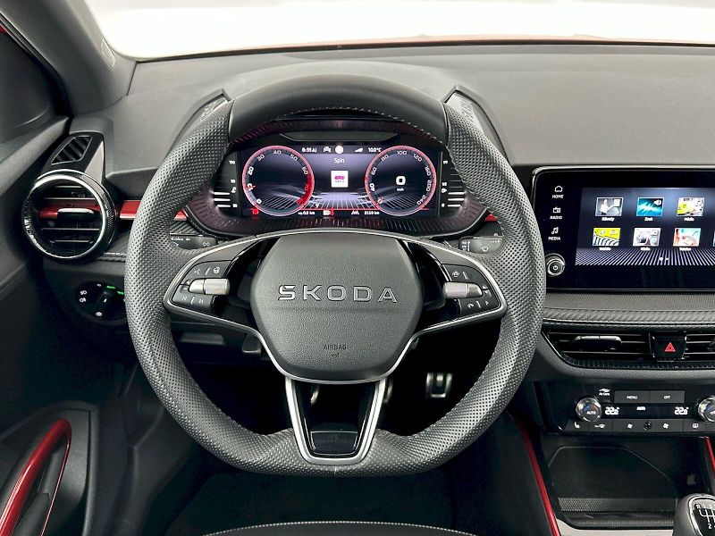Škoda Fabia (2025) 1.0TSI 85kW Monte Carlo - fotka 10 z 29