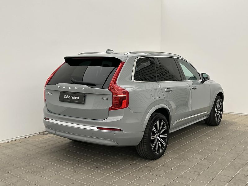 Volvo XC90 2.0  B5 4x4 Plus - fotka 6 z 29