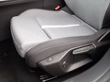 Opel Astra ST Edition Hybrid 1.2 Turbo - náhled 30