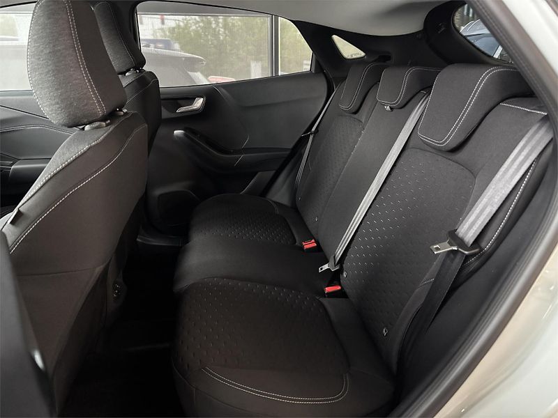 Ford Puma Titanium, 5dveřová, 1.0 EcoBoo - fotka 8 z 9