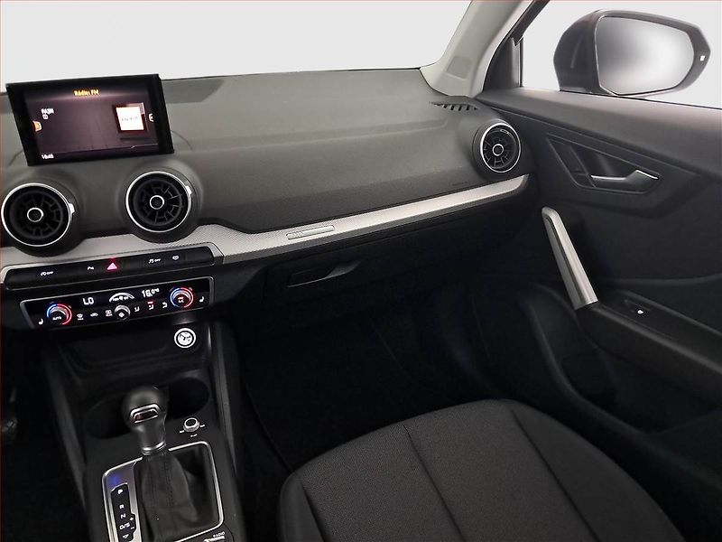 Audi Q2 (2020) 35 TFSI - fotka 8 z 23