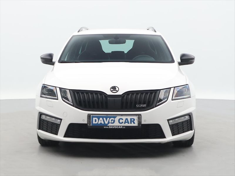 Škoda Octavia 2,0 TSI DSG RS230 CZ Challenge - fotka 2 z 34