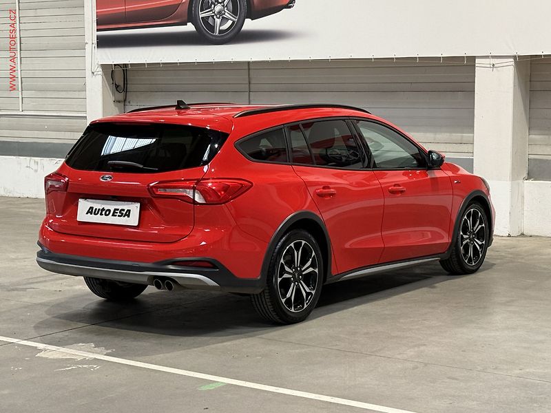 Ford Focus (2019) 1.5TDCi, Active, AT, LED - fotka 4 z 27