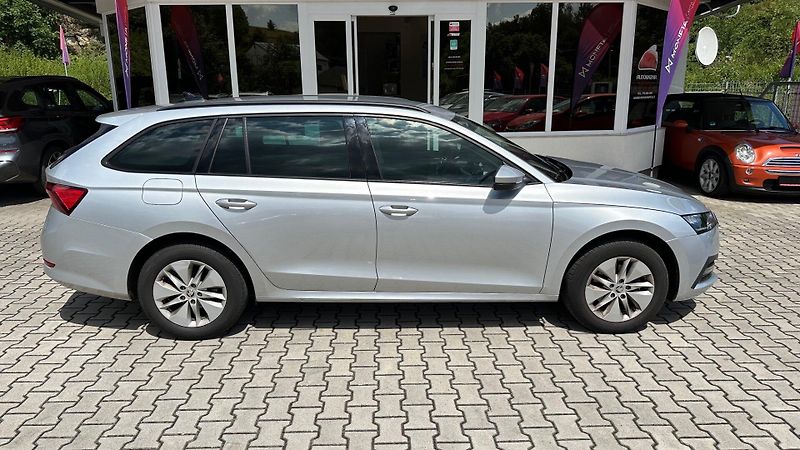 Škoda Octavia 2.0TDI 85kW DSG - ČR - fotka 9 z 27