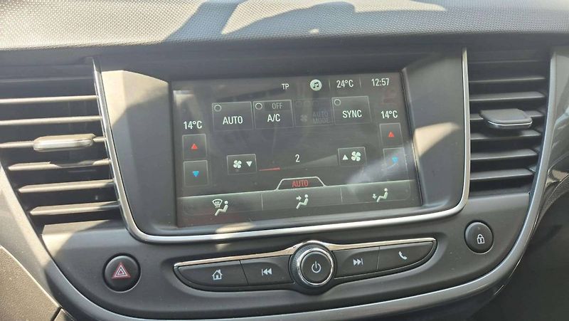 Opel Crossland Elegance F 1.5 DTH (81kW/110HP - fotka 25 z 42