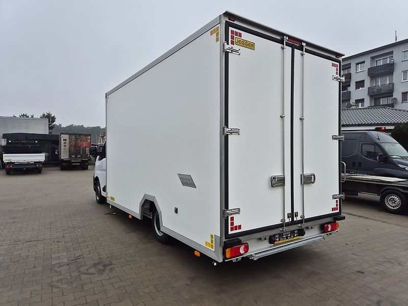 Renault Master (2026) 170k, Platforma, Chladící - fotka 2 z 11