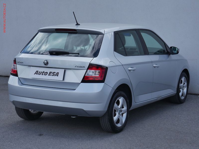 Škoda Fabia (2018) 1.0 MPi, ČR, Trumf, STK5/28 - fotka 4 z 17