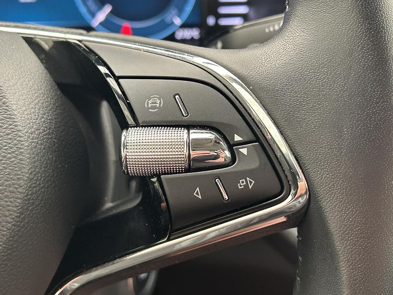Škoda Octavia 2.0 TDI Ambition Plus - fotka 16 z 28