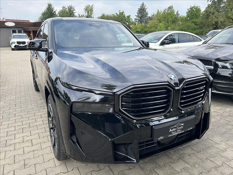 BMW XM 4.4 - fotka 3 z 48