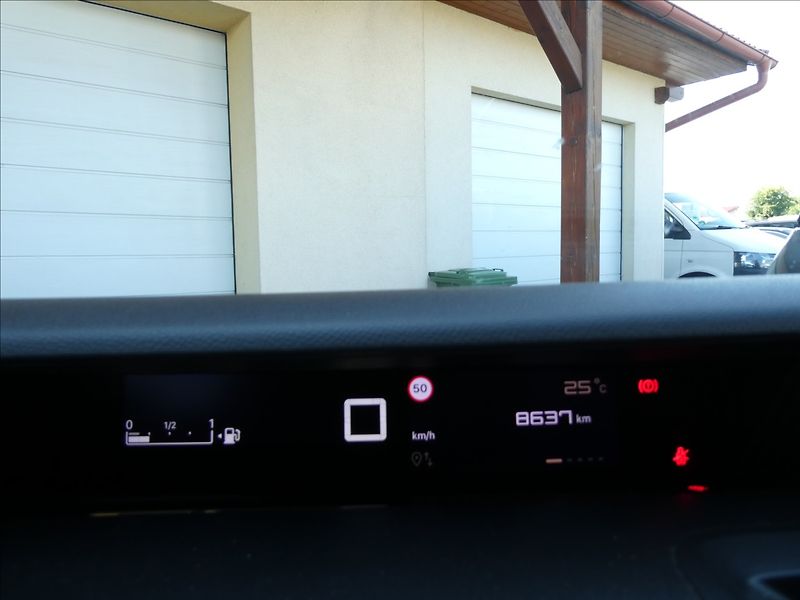 Citroën C3 Aircross 1,2 Turbo 100ps YOU,2 x pneu - fotka 34 z 41