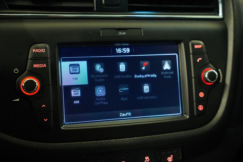 Kia Ceed - fotka 20 z 26