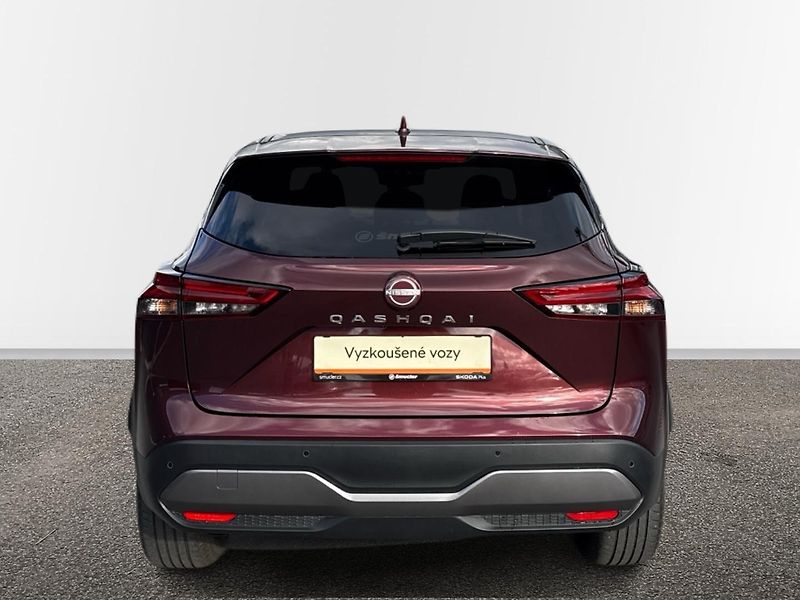 Nissan Qashqai MHEV N-Connecta - fotka 17 z 27