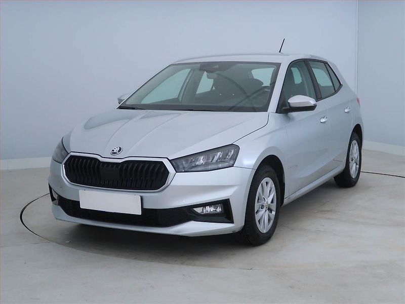Škoda Fabia (2023) Style 1.0 TSI, Serv.kniha - fotka 2 z 18