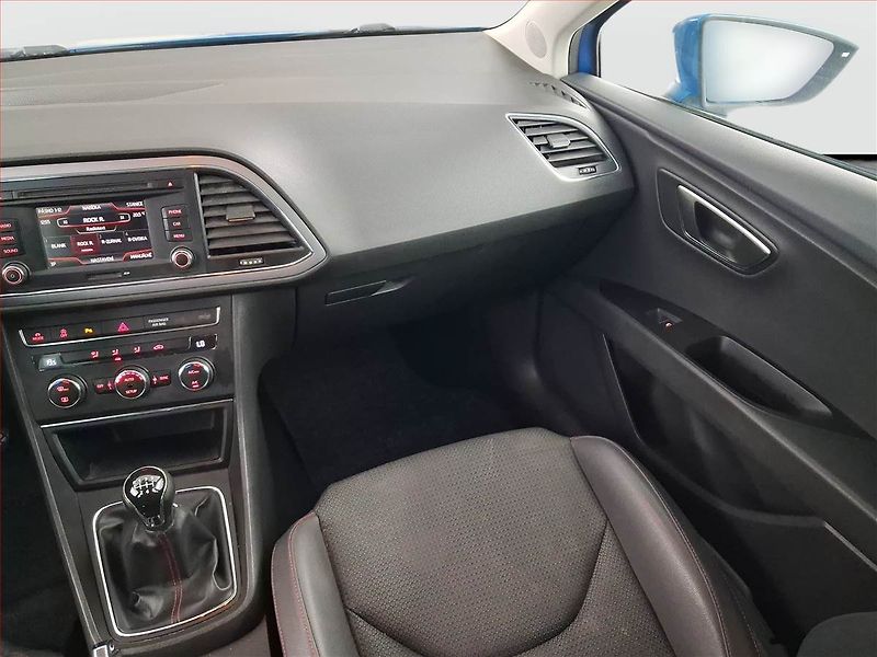 Seat Leon (2014) 1.4 TSI, Tempomat - fotka 8 z 17