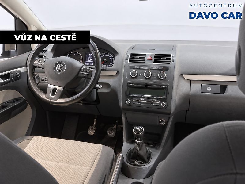 Volkswagen Touran 1,4 TSI 103kW Cross 1.Maj. - fotka 4 z 11