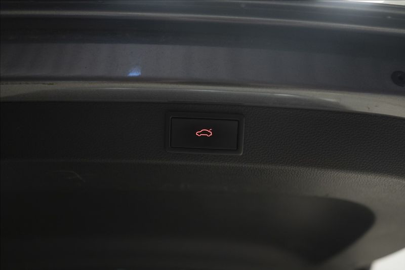 Škoda Karoq 2,0 TDI DSG KEYLESS VÝHŘEV ČR - fotka 38 z 38