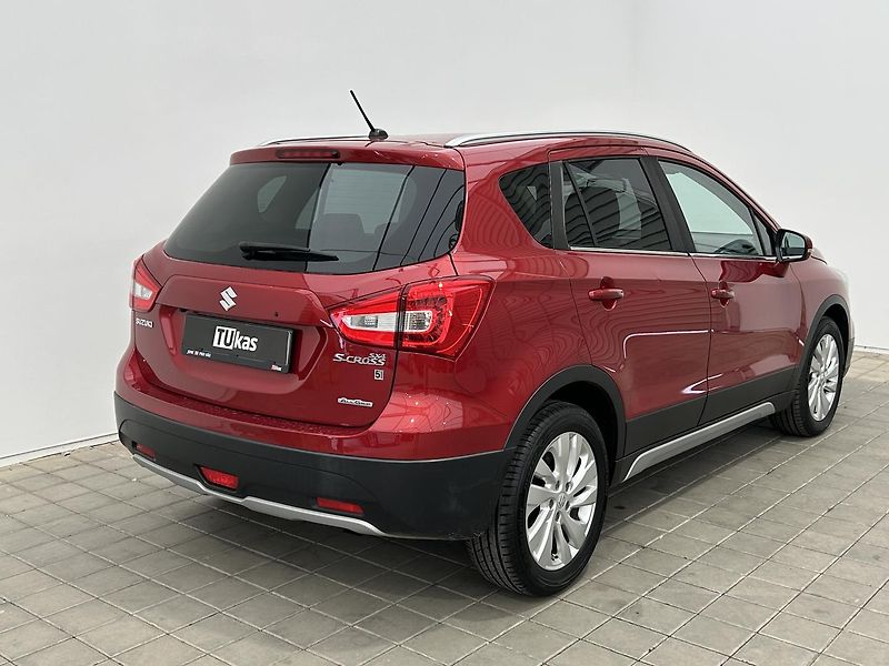 Suzuki SX4 S-Cross 1.4  4x4 Cross - fotka 31 z 51