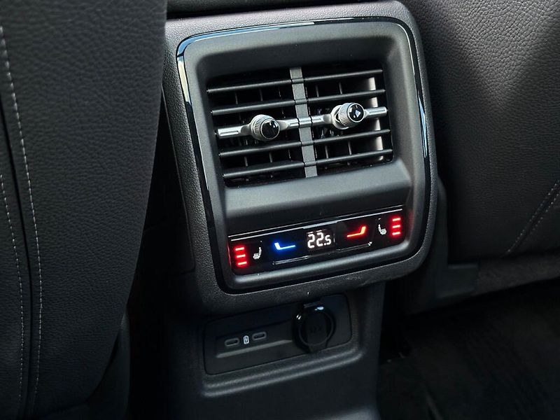 Škoda Kodiaq 2.0TDi 4x4 DSG 193PS Sportline - fotka 42 z 53