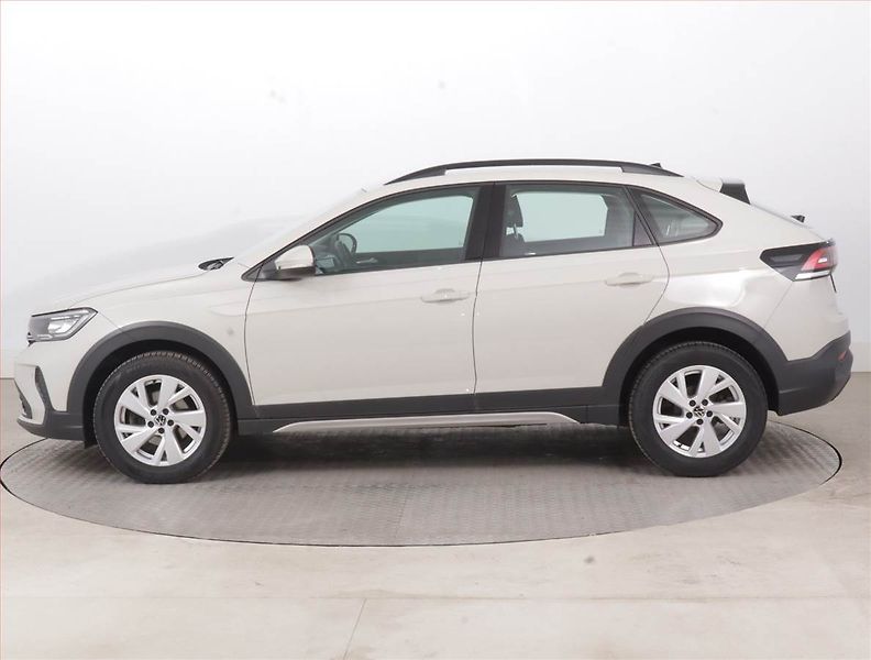 Volkswagen Taigo (2022) Life 1.0 TSI, Automat - fotka 3 z 17