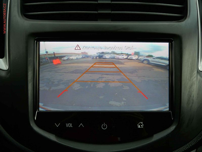 Chevrolet Trax (2014) 1.6i, 1.maj,ČR, AC, park - fotka 19 z 21