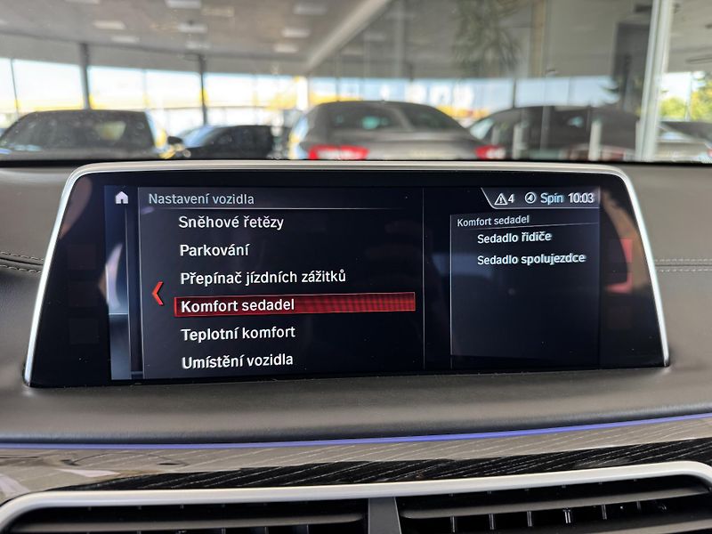 BMW Řada 7 M760 Li xDrive*Nový Motor*DPH - fotka 24 z 48