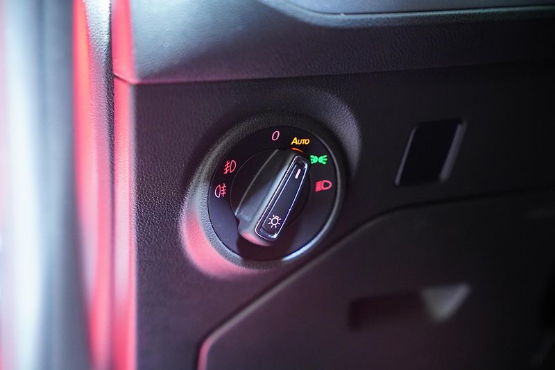 Seat Leon - fotka 13 z 28