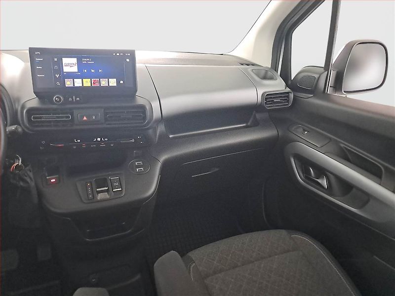 Opel Combo (2024) Maxi Edition 1.5 CDTI, 7Míst - fotka 8 z 18