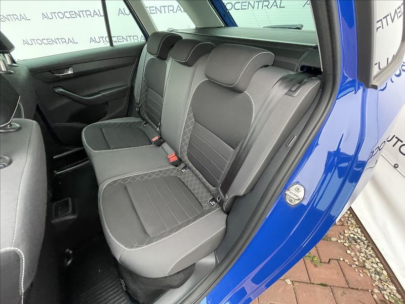 Škoda Fabia 1,0 TSi,1.maj.,ČR,servi.histor - fotka 23 z 23