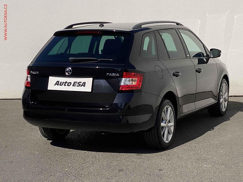 Škoda Fabia (2016) 1.2 TSi, Joy, navi, +kola - fotka 4 z 19