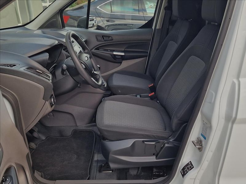 Ford Transit Connect 1.5 TDCI Trend L2,ČR,1.Maj. - fotka 27 z 48