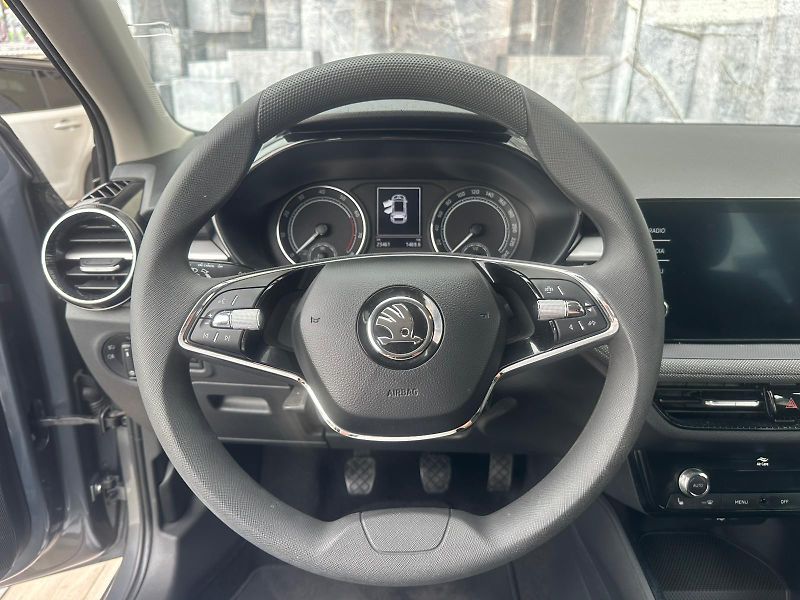 Škoda Fabia (2024) 1.0MPi, 59KW, VYHŘ. SED.,TEMP. - fotka 14 z 24