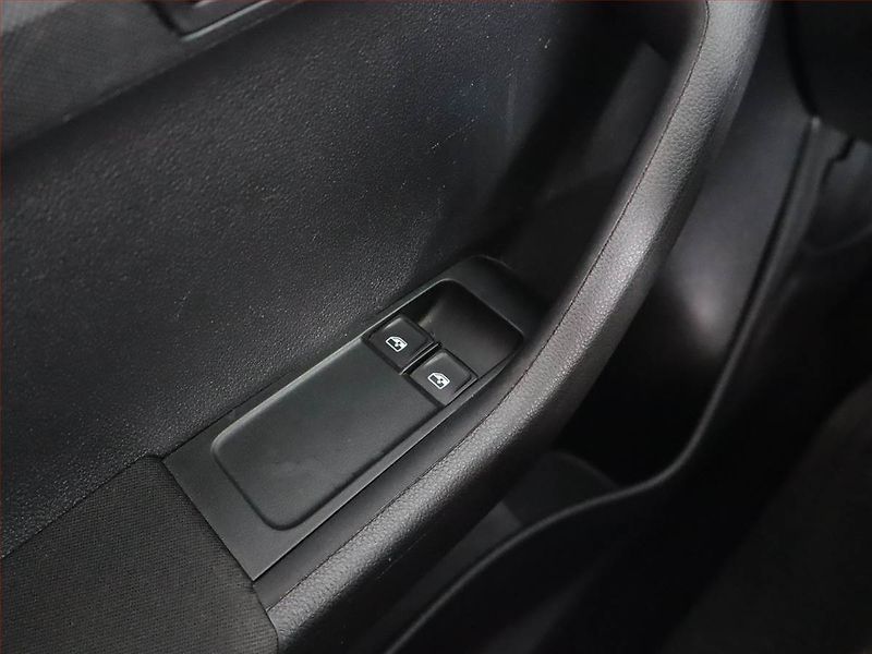 Škoda Fabia (2018) 1.0 TSI, Tempomat - fotka 15 z 18